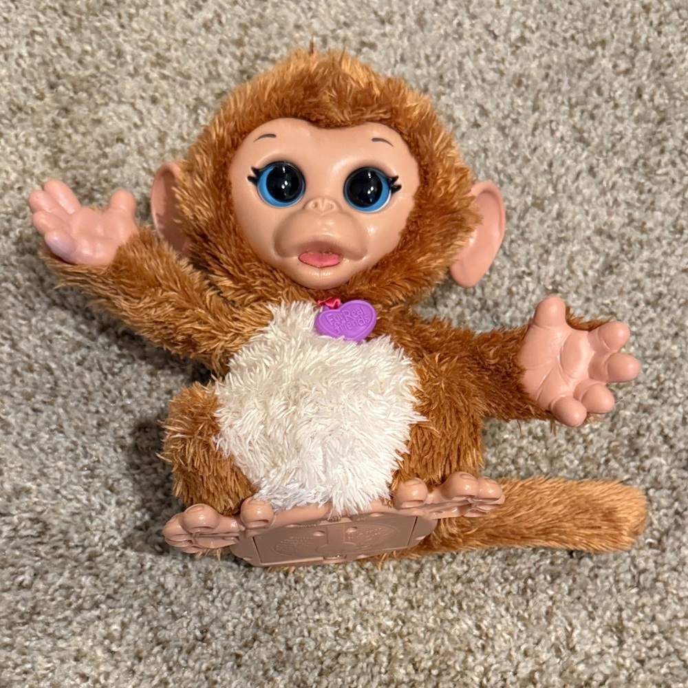 Fur Real friends Hasbro giggly monkey Interactive toy